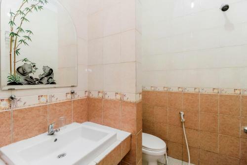 Hotel Reddoorz Plus @ Pangkal Pinang Mentok