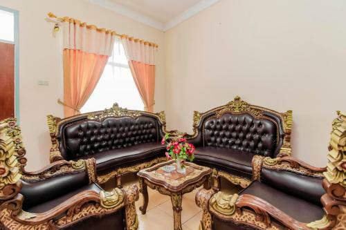 Hotel Reddoorz Plus @ Pangkal Pinang Mentok