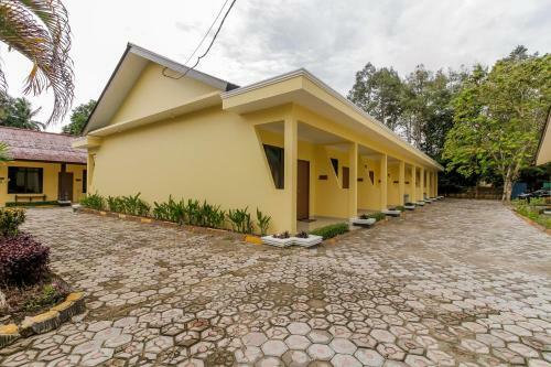 Hotel Reddoorz Plus @ Pangkal Pinang Mentok