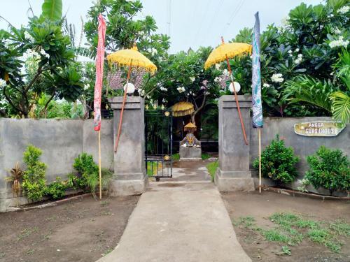 Hostal Angga Guest House