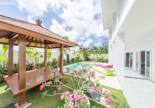 Villa Coddiwomple