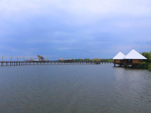 Hotel Beejay Bakau Resort