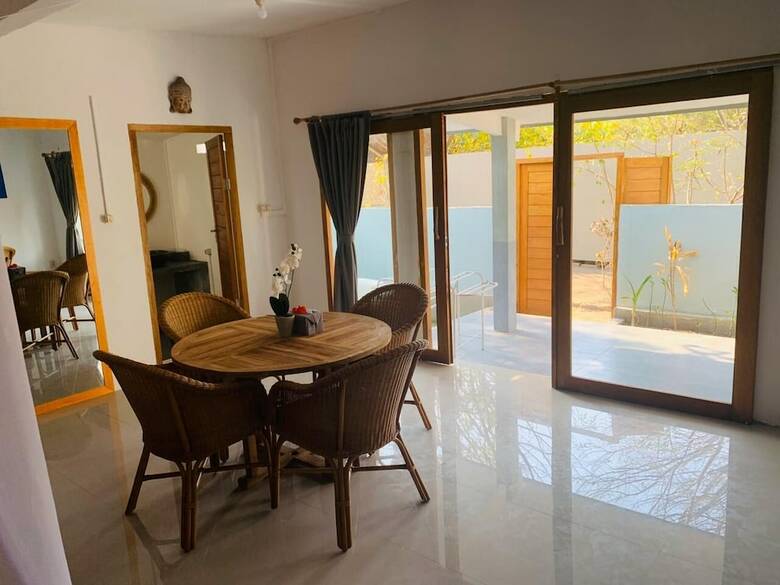 Hostal Damai Bungalows