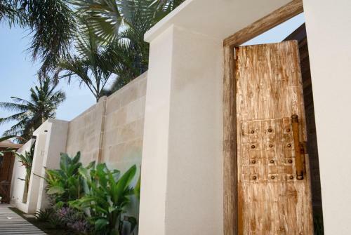 The White Key Luxury Villas