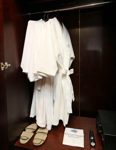 Suites By Watermark Hotel And Spa