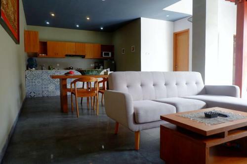 Hotel Apple Villa & Suite Seminyak
