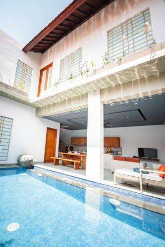 Hotel Apple Villa & Suite Seminyak