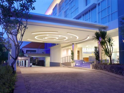 Hotel Holiday Inn Express Baruna