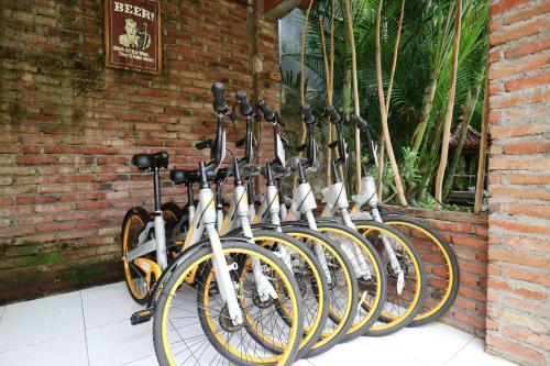 Hotel Pondok Jempiring Kuta Bali