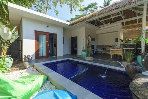 Mewali Villa's