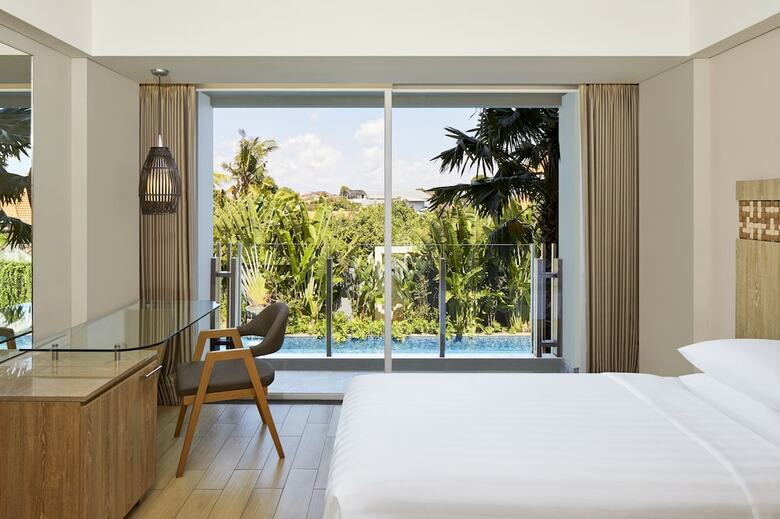 Hotel Fairfield By Marriott Bali Legian