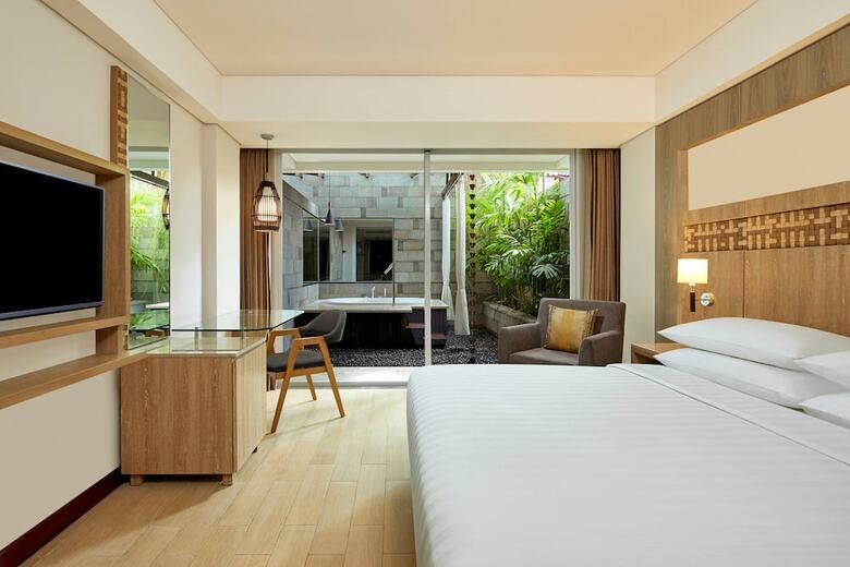 Hotel Fairfield By Marriott Bali Legian