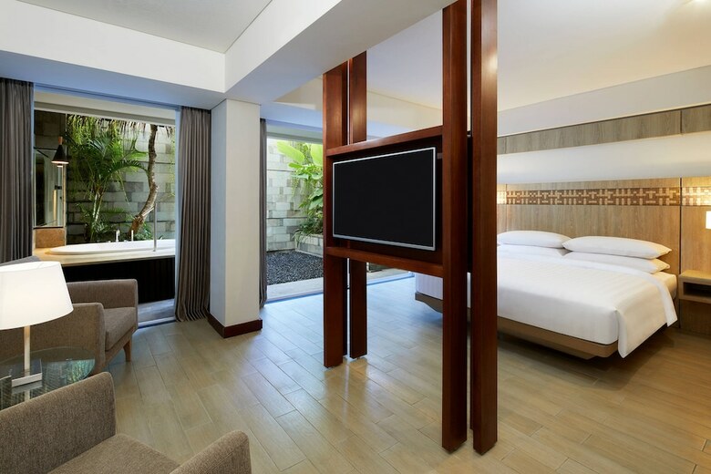Hotel Fairfield By Marriott Bali Legian