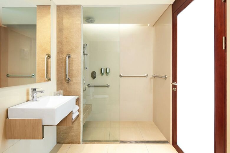 Hotel Fairfield By Marriott Bali Legian
