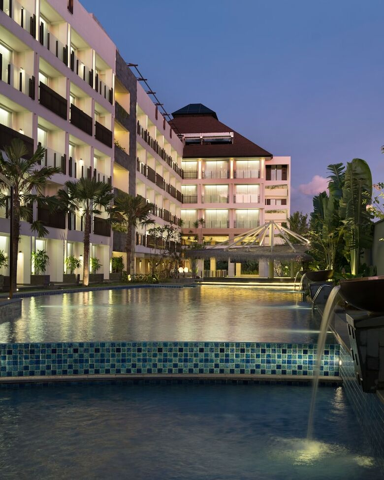 Hotel Fairfield By Marriott Bali Legian