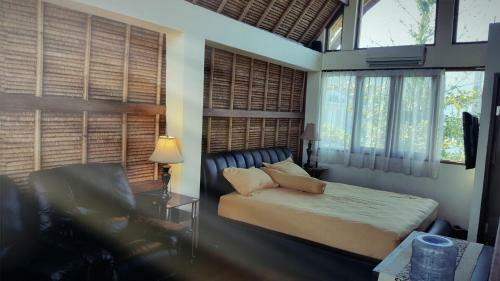 Wooden Luxury Villa