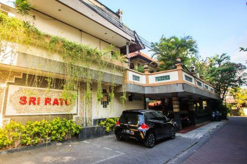 Hostal Sri Ratu Hotel