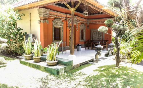 Hotel Agung Cottages