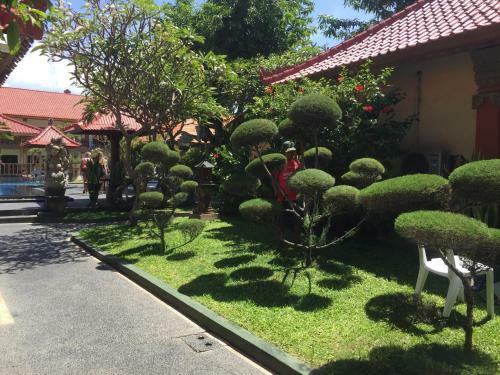 Hotel Agung Cottages