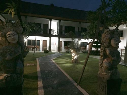 Hotel Agung Cottages