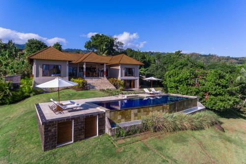 Villa Boutiq