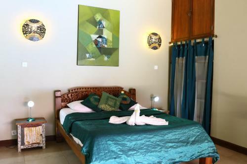 Villa Dolphin Lovina Beach