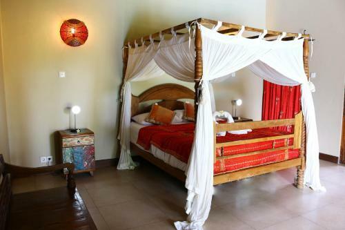 Villa Dolphin Lovina Beach