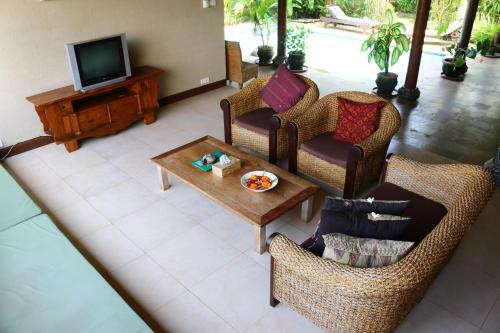 Villa Penyu Lovina Beach