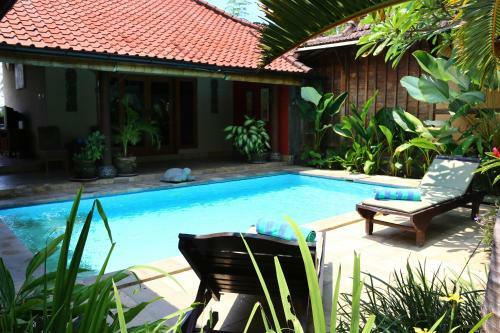 Villa Penyu Lovina Beach