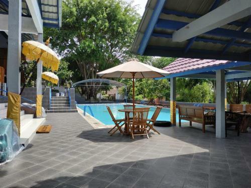 Hotel Villa Kemarang Banyuwangi