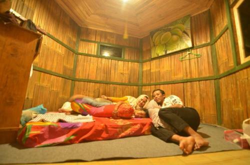 Wisata Pinus Songgon
