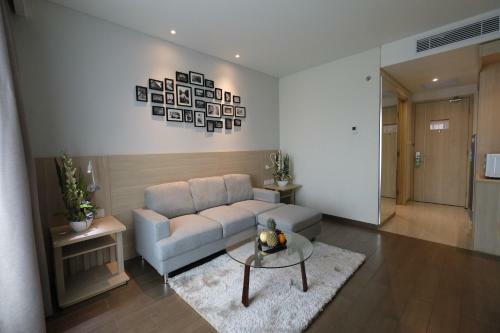 Hotel Ayola Lippo Cikarang