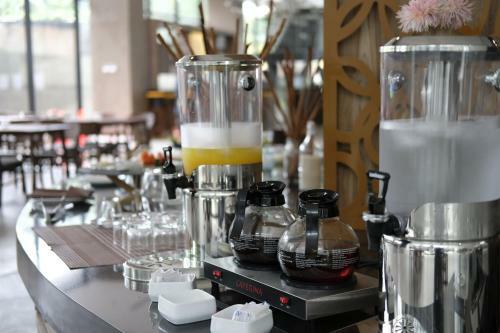 Hotel Ayola Lippo Cikarang
