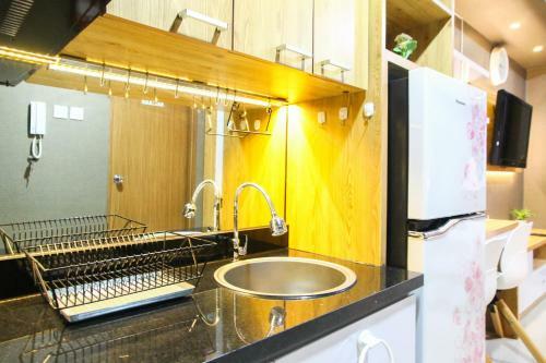 Modern & City View Studio The Oasis Apartment By Travelio