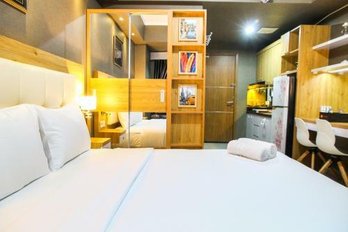 Modern & City View Studio The Oasis Apartment By Travelio