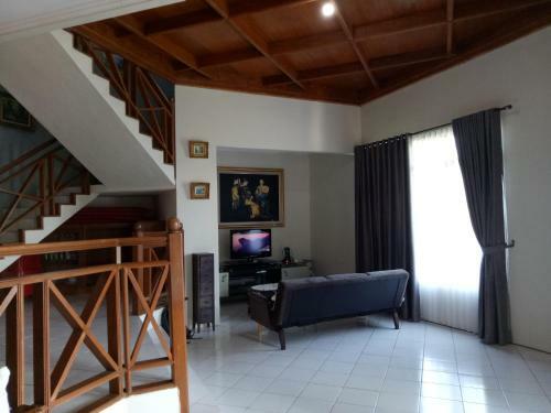 Villa Anni'mah Tapos