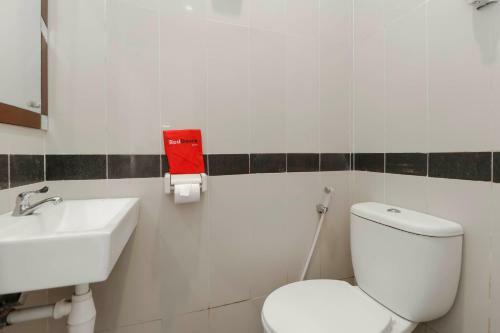 Hostal Reddoorz Near Exit Tol Bogor