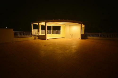 Villa Lexus 4