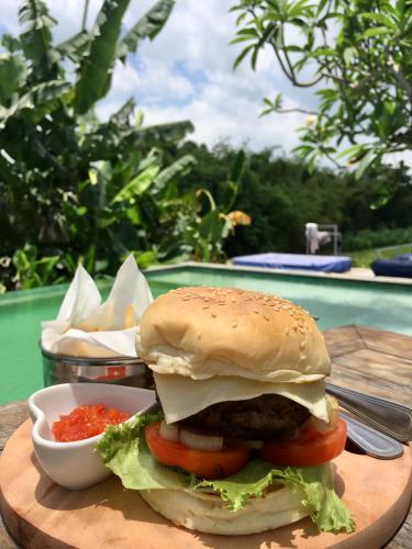 The Hide Hostel At Canggu