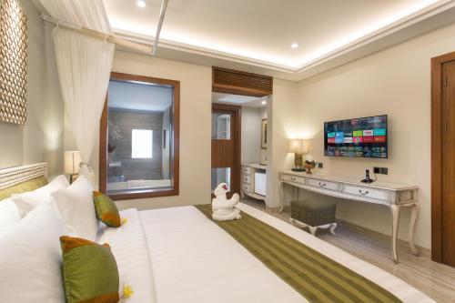 Sense Canggu Beach Hotel
