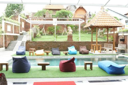 Hotel Oka's Guest House