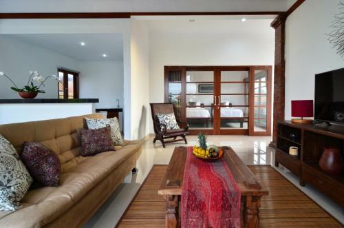 Canggu Villa Wakay By Maha Bali
