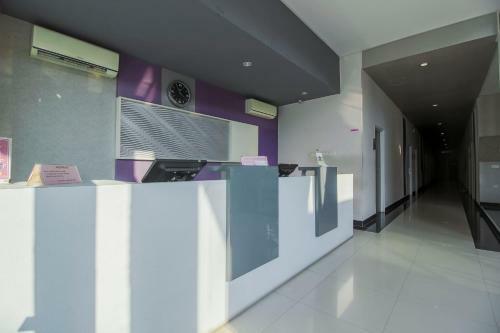 Hotel Reddoorz Near Gua Sunyaragi