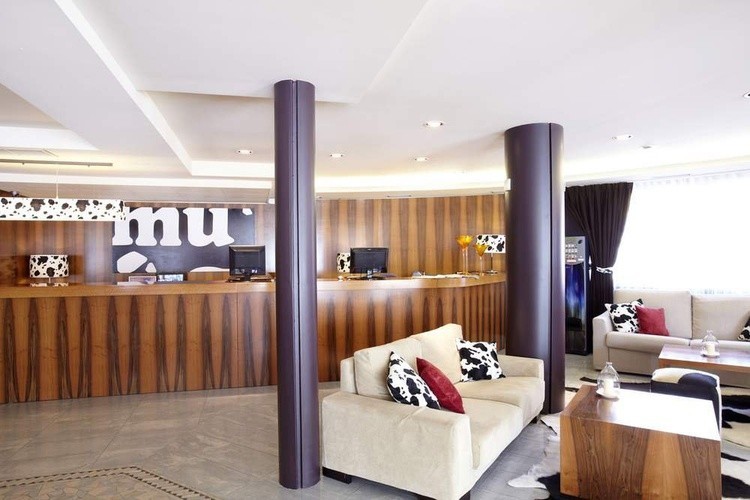 Hotel Mu