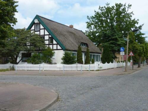 Apartamento Fewo-landhaus-zinnowitz