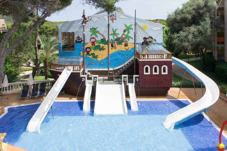 Aparthotel Zafiro Cala Mesquida