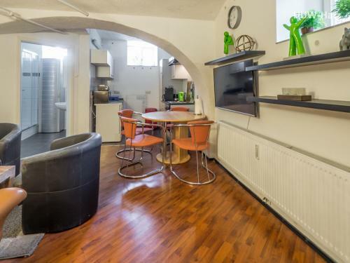 Souterrain Apartment Salzbergstra�e Li.