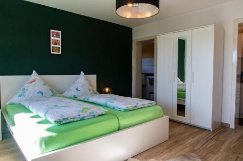 Apartamento Schwarzwald Renovated Design Green Studio