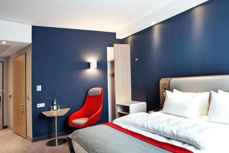 Hotel Holiday Inn Express - Ringsheim