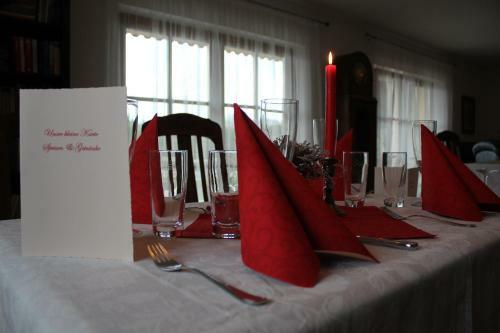 Hostal Hotel-pension "altjessen 57"